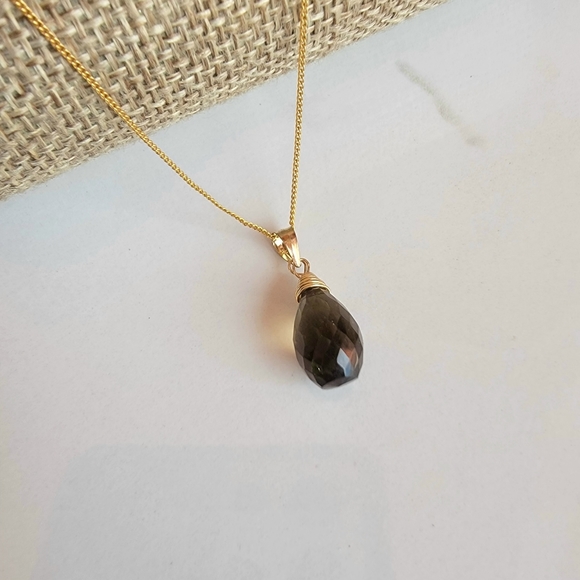 SMOKY QUARTZ Necklace Minimalist Crystal Gemstone - Picture 2 of 5